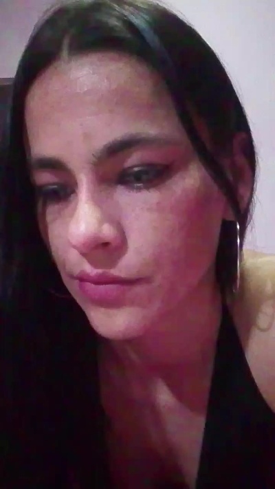 Zairavp live cam on Cam4
