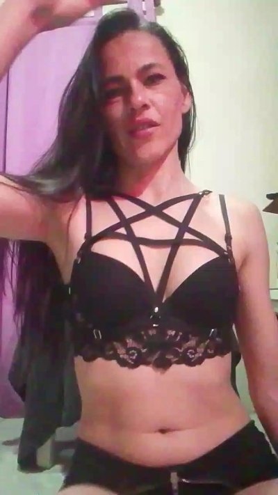 Zairavp live cam on Cam4