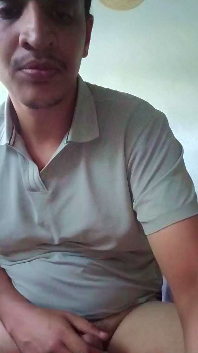 Zakaria01 live cam on Cam4