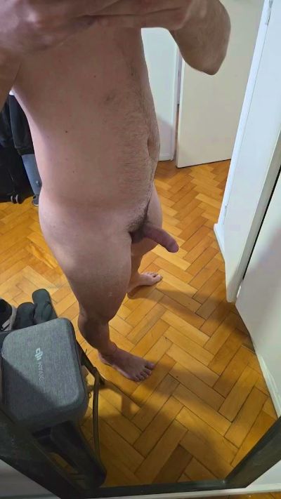 Zeke92 live cam on Cam4