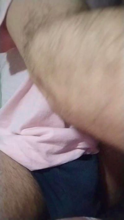 Zekegoodboy live cam on Cam4