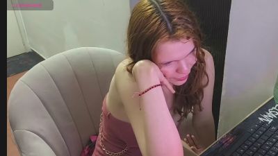 Zeldaprincess live cam on Cam4