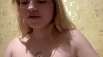 ZellaJacaruso live cam on Cam4