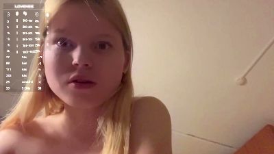 ZellaJacaruso live cam on Cam4