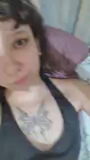 Zendaya2001 live cam on Cam4