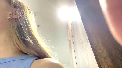 ZenobiaWiderski live cam on Cam4