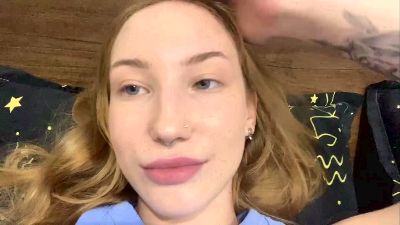 ZenobiaWiderski live cam on Cam4