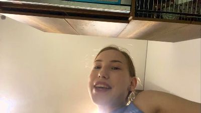ZenobiaWiderski live cam on Cam4