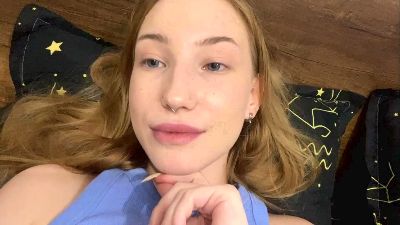 ZenobiaWiderski live cam on Cam4