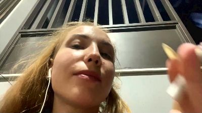 ZenobiaWiderski live cam on Cam4