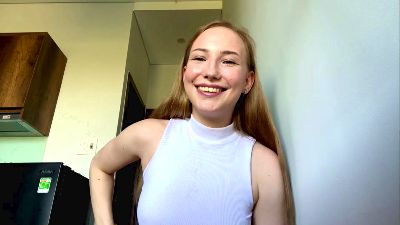 ZenobiaWiderski live cam on Cam4