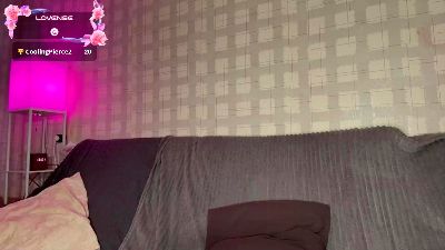 ZettaWalbright live cam on Cam4