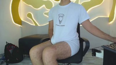 ZeusTrys live cam on Cam4