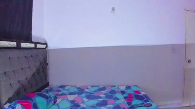 Zeus_Eddy live cam on Cam4