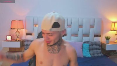 Zeus_damian21 live cam on Cam4