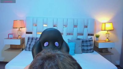 Zeus_damian21 live cam on Cam4
