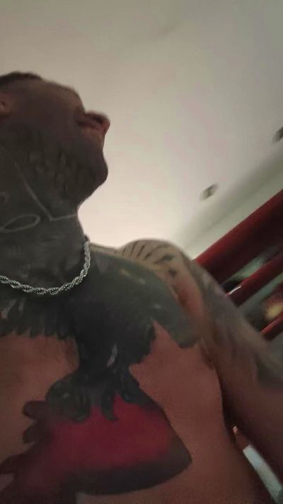 Zeuz live cam on Cam4