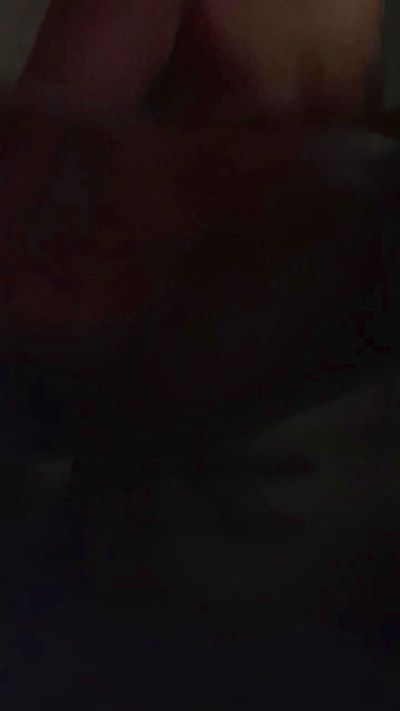 Zharhot live cam on Cam4
