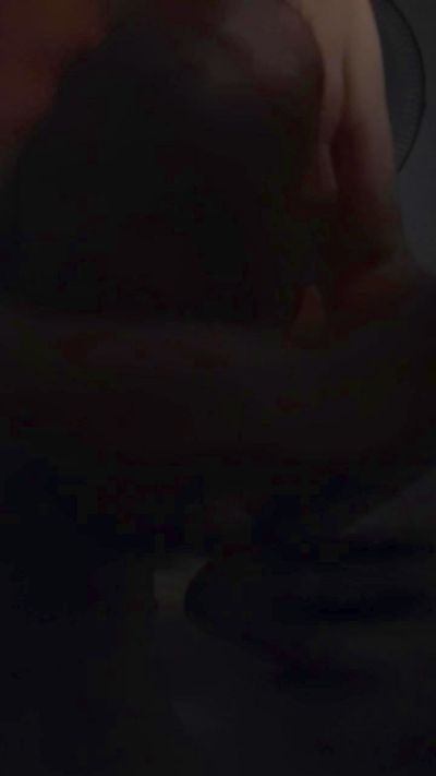 Zharhot live cam on Cam4