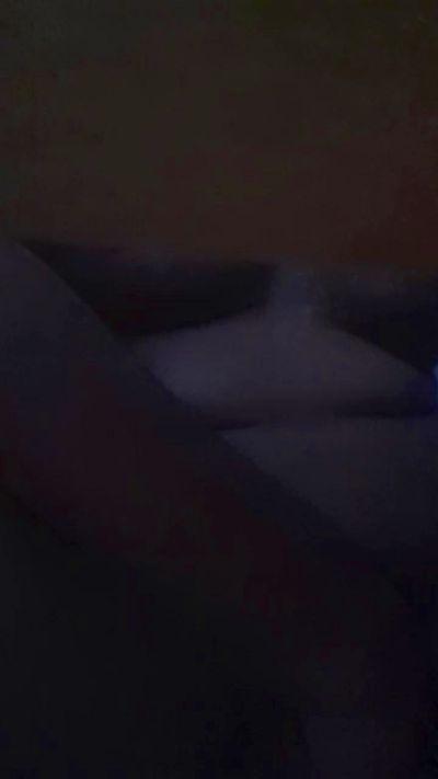 Zharhot live cam on Cam4