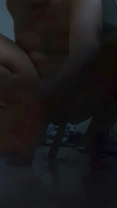 Zharhot live cam on Cam4