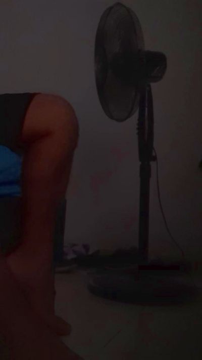 Zharhot live cam on Cam4