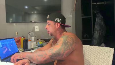 ZionZaiferd live cam on Cam4