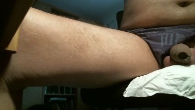 Zipfl67 live cam on Cam4