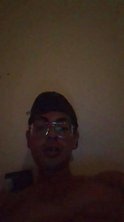 Zkheidebre live cam on Cam4
