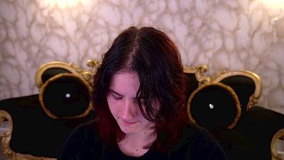 ZlataSkyz live cam on Cam4