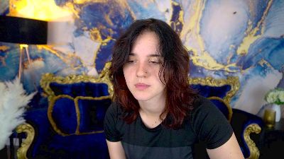 ZlataSkyz live cam on Cam4