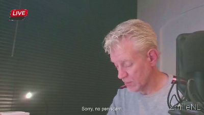 ZmileNL live cam on Cam4