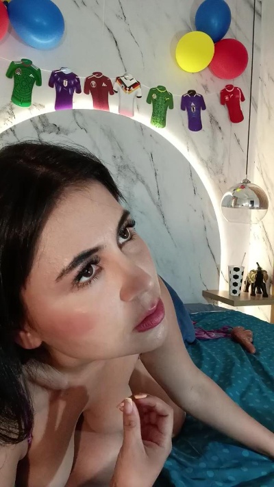 ZoeBlanc live cam on Cam4