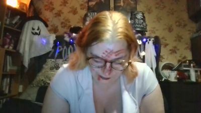 ZoeNextDoorx live cam on Cam4