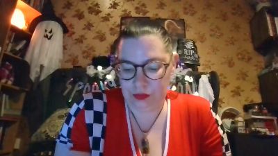 ZoeNextDoorx live cam on Cam4