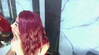 ZoeSchmmit live performer webcam from United States