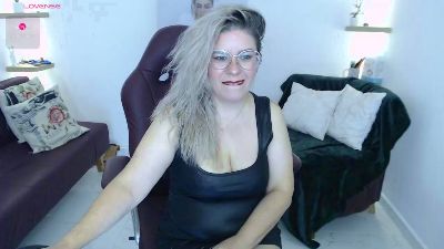 Zoe_Marie live cam on Cam4