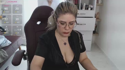 Zoe_Marie live cam on Cam4