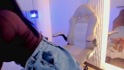 Zoey_ live cam on Cam4