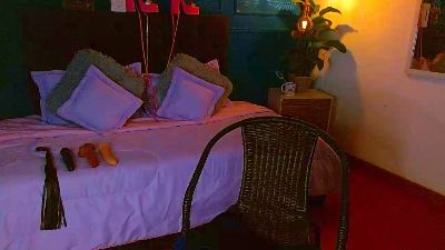 Zohet_kriss live cam on Cam4