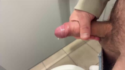 Zoli9494 live cam on Cam4