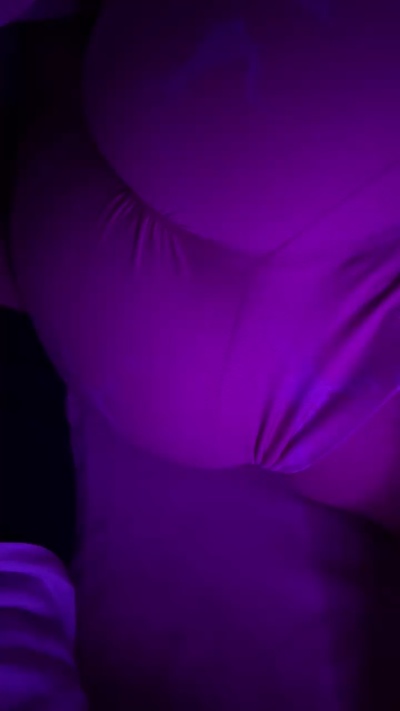 Zonaprohibida live cam on Cam4