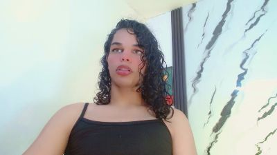 Zonce_shimer live cam on Cam4