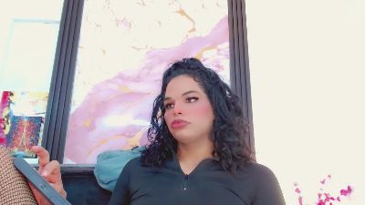 Zonce_shimer live cam on Cam4