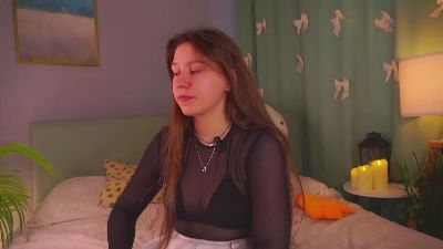 ZoniaHummert live cam on Cam4