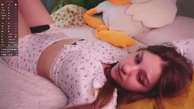 ZoniaHummert live cam on Cam4