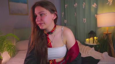 ZoniaHummert live cam on Cam4