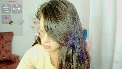ZooeyBelair live cam on Cam4