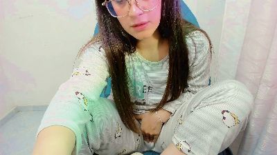ZooeyBelair live cam on Cam4