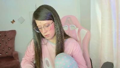 ZooeyBelair live cam on Cam4